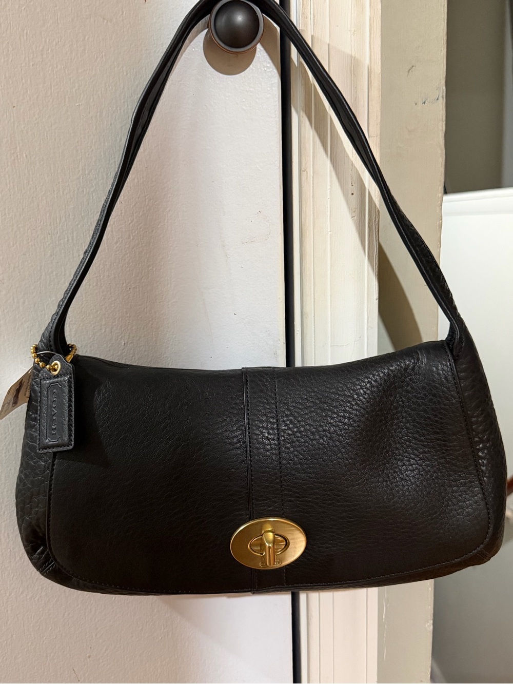 Authentic Coach Ergo Pebbled Leather Flap Shoulder Bag (Style #11614 dust bag in - Picture 8 of 16